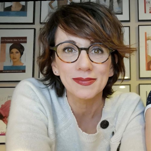 Maryline Mugnier créatrice des Turbans d'Alice qui aide les femmes à garder leur estime de soi pendant un cancer