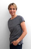 Photo du t-shirt spécial perfusion pour femme à manches courtes